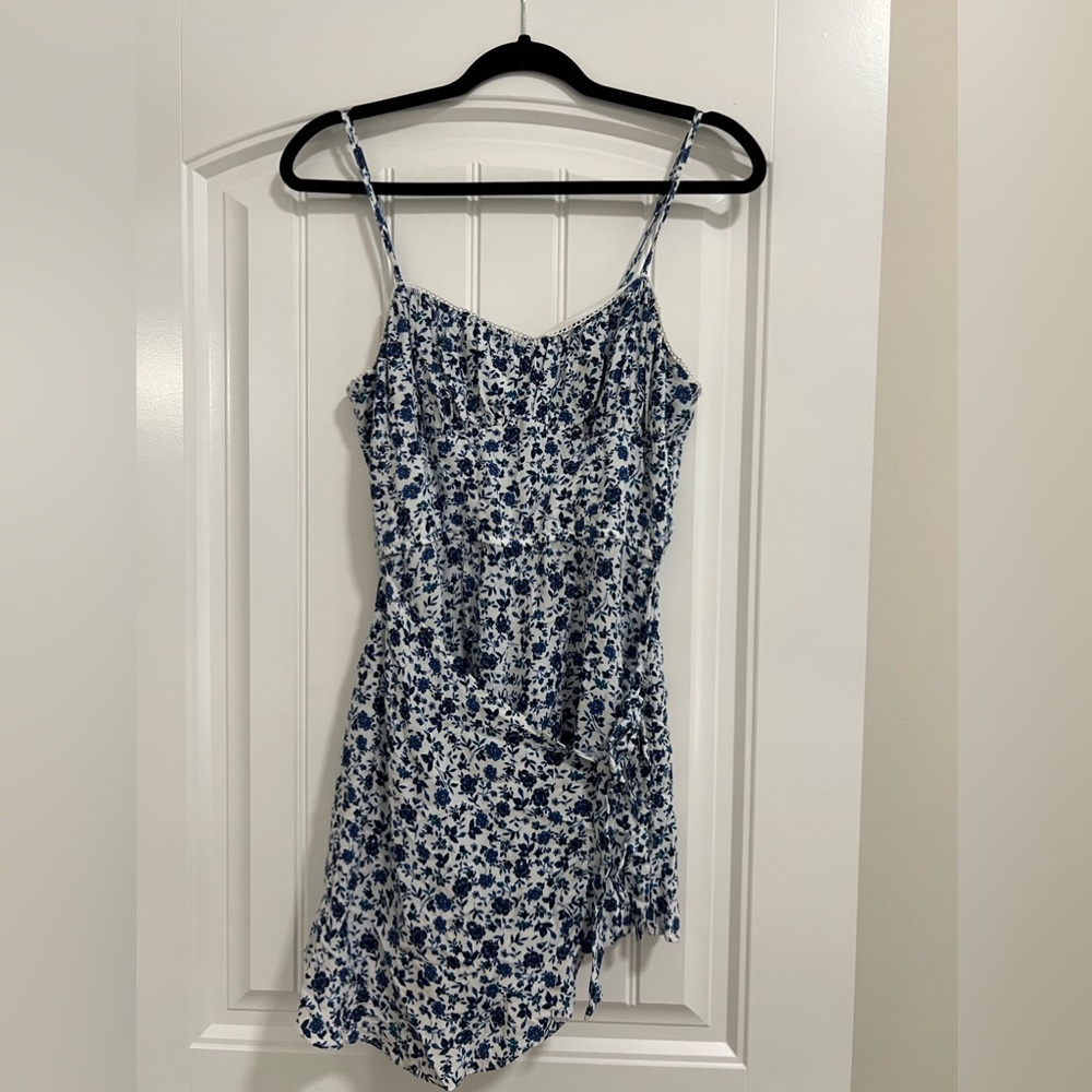 Altar’d State Romper - Shorts Size Medium